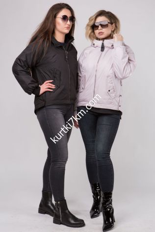 Коротка чорна курточка Damader 11043